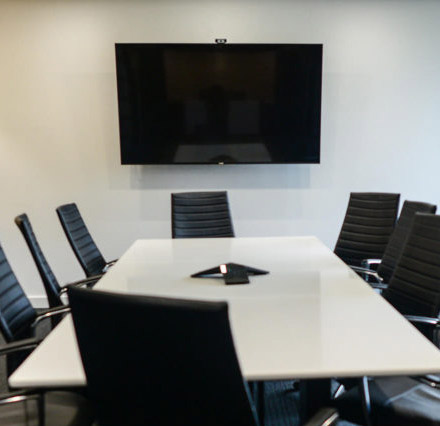 COMMERCIAL AV